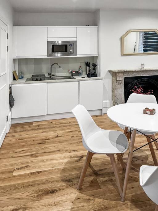 Bright And Spacious 1-Bdr Flat W/ Free Parking Reading Esterno foto